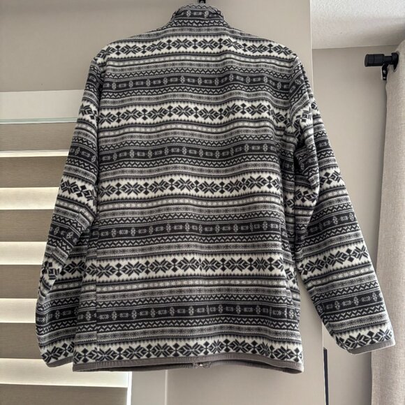 Uniglo Real Soft & Warm zip up - Picture 5 of 6